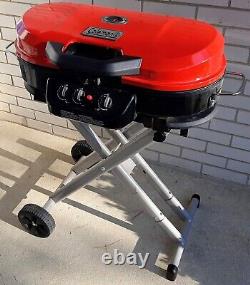 Coleman RoadTrip Portable Stand-Up 3-Burner Propane Grill Series 9903
